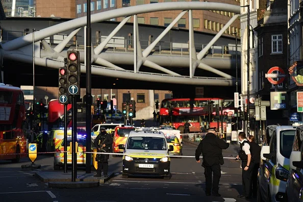 Ataque na Ponte de Londres: agressor matou 2 antes de ser morto
