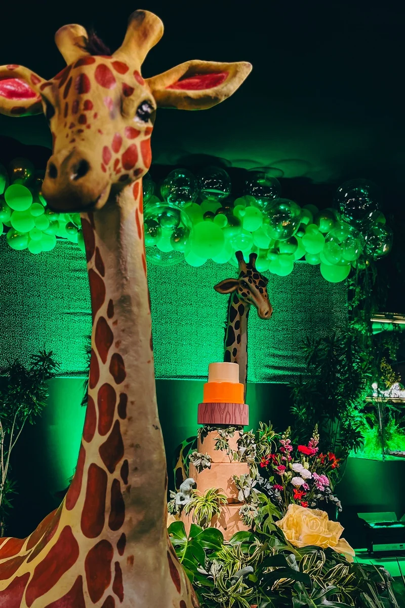 Girafas roubaram a cena na decoração Girafas roubaram a cena na decoração