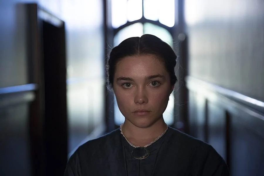 Filme de estreia do inglês William Oldroyd, <a href="http://www.metropoles.com/filme/lady-macbeth" target="_blank">"Lady Macbeth"</a> adapta conto e ópera escritos pelo autor russo Nikolai Leskov. Na Inglaterra rural do século 19, uma jovem é obrigada a se casar com um homem mais velho. Ela se envolve com um dos trabalhadores da fazenda do marido e começa a maquinar um assassinato. <a href="https://www.youtube.com/watch?v=V0e-z24MWvs" target="_blank">Veja trailer</a> Filme de estreia do inglês William Oldroyd, <a href="http://www.metropoles.com/filme/lady-macbeth" target="_blank">"Lady Macbeth"</a> adapta conto e ópera escritos pelo autor russo Nikolai Leskov. Na Inglaterra rural do século 19, uma jovem é obrigada a se casar com um homem mais velho. Ela se envolve com um dos trabalhadores da fazenda do marido e começa a maquinar um assassinato. <a href="https://www.youtube.com/watch?v=V0e-z24MWvs" target="_blank">Veja trailer</a>