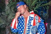Diplo apareceu nu no Instagram Diplo apareceu nu no Instagram