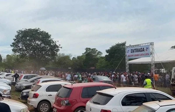 Festa com mais de 3 mil pessoas é interditada no Goiás