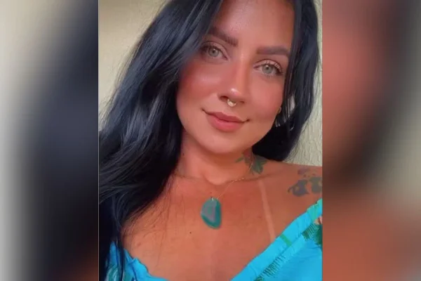 fotógrafa que esfaqueou namorado julgada interior sp
