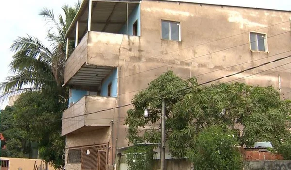 Jovem é baleada na cabeça e amiga alega tiro durante brincadeira no ES