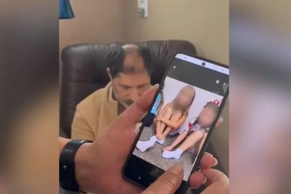 Imagem colorida mostra policial aposentado preso por compartilhar e armazenar pornografia infantil - Metrópoles