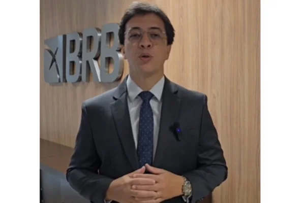 Diretor jurídico do BRB