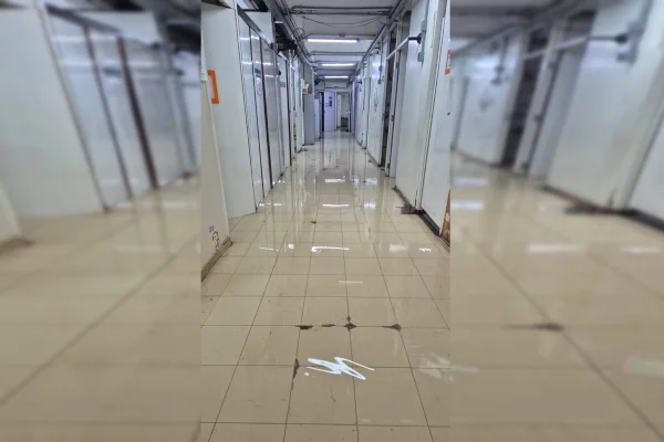 Corredor alagado - Metrópoles