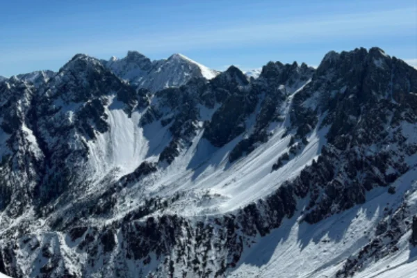 Alpinista morre ao cair de 130 metros em montanha na região da Baviera