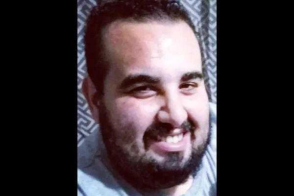 Covid-19: homem de 27 anos reclamou de tosse alérgica horas antes de morrer