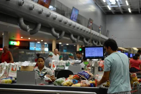 Mercado financeiro espera que inflação feche o ano em 3,63%