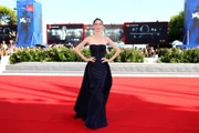 Coco Rocha mostrou que é mãe babona 