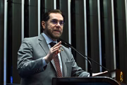 Senador Plinio Valério