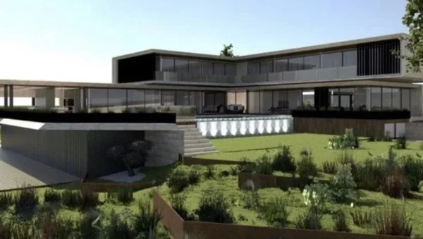 Com piscina de vidro, nova mansão de CR7 é avaliada em R$ 182 milhões