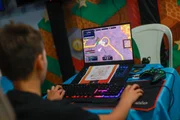 O espaço reúne criadores e profissionais da cena independente para apresentar projetos, compartilhar experiências e destacar a produção autoral de games O espaço reúne criadores e profissionais da cena independente para apresentar projetos, compartilhar experiências e destacar a produção autoral de games