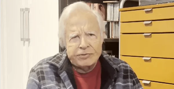 Cid Moreira em homenagem a Tarcísio Meira