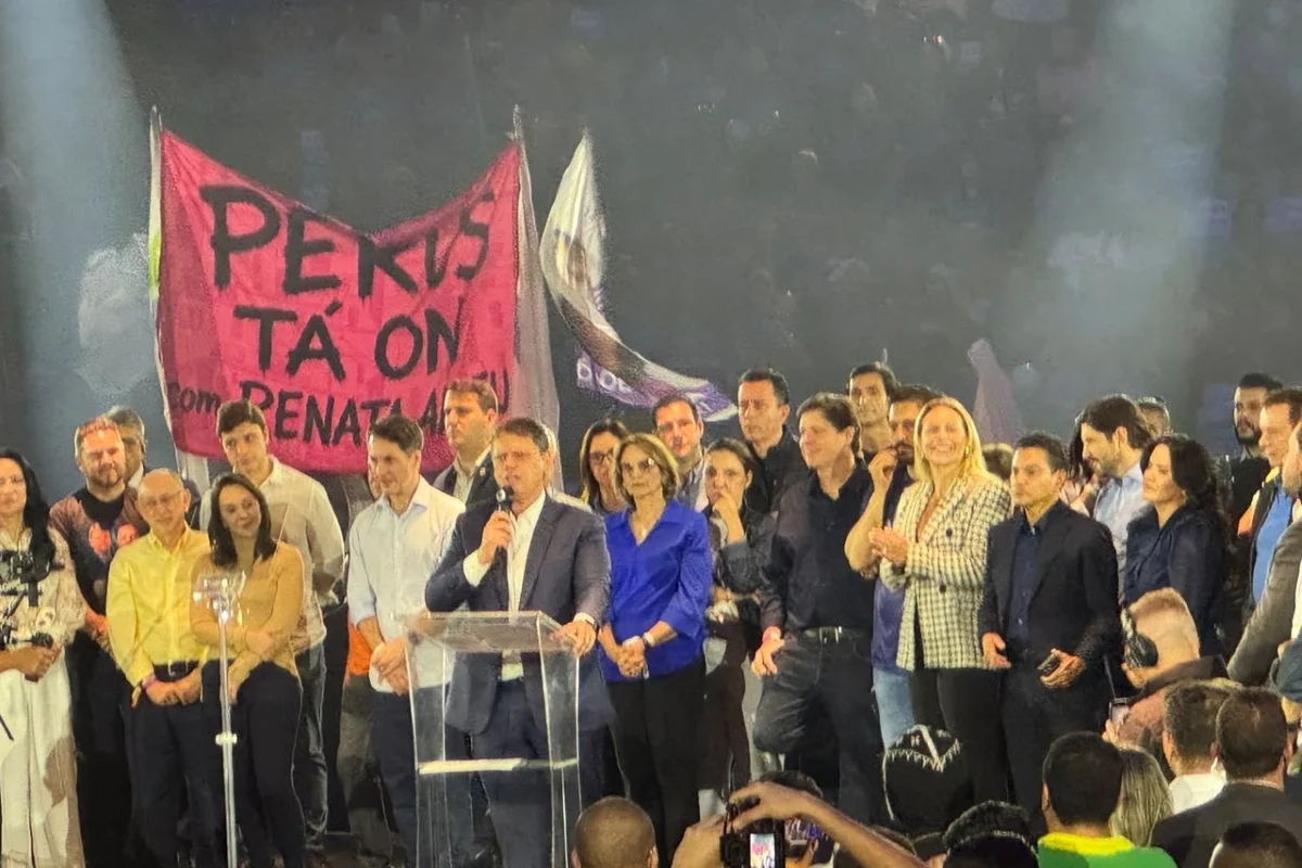 Tarcísio oficializa candidatura à reeleição em convenção Tarcísio oficializa candidatura à reeleição em convenção