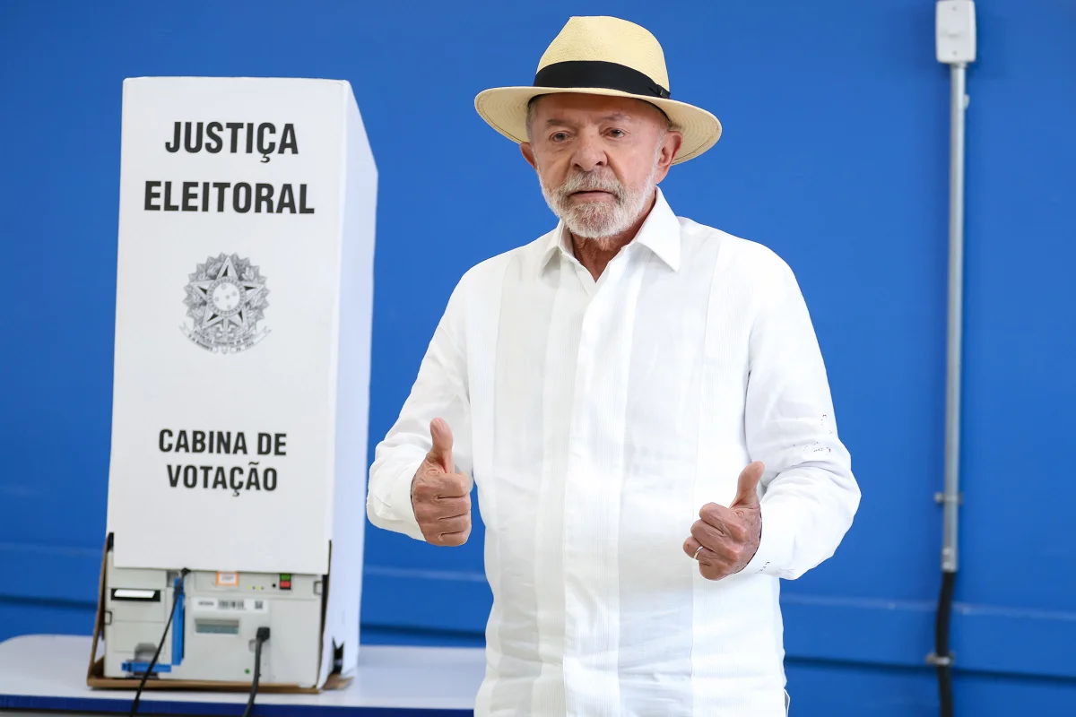 Na Papuda, Lula vence Flávio Bolsonaro por 4 votos - imagem 1 Na Papuda, Lula vence Flávio Bolsonaro por 4 votos - imagem 1
