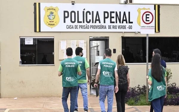 goias jovem preso furto de file
