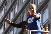 Pastor Silas Malafaia, organizador do ato Reaja Brasil, no carro de som durante manifestação bolsonarista na Avenida Paulista