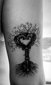 Segunda versão da tatuagem, feita em 2020