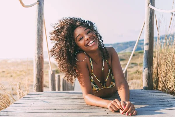 Pinterest divulga lista do que vai bombar em beleza neste verão