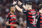 Bruno Henrique marcou o oitavo gol do Flamengo no jogo