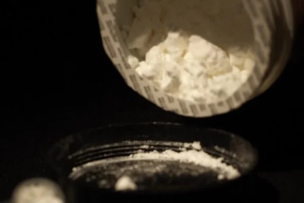 foto de suplemento do tipo whey protein - Metrópoles