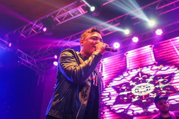 Brasília será palco do novo DVD de Felipe Araújo