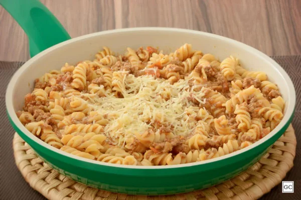 macarrao de frigideira