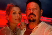 Lívia Andrade e Marcos Araújo posam para as redes sociais