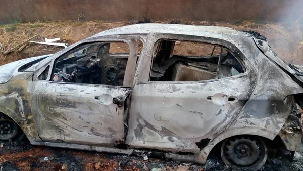 Bando que roubou embaixada do Iraque incendiou carro usado no crime