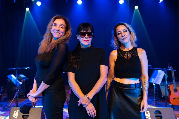 Marisa Orth, Taciana Barros e Buhr no show que homenageia Belchior - Metrópoles