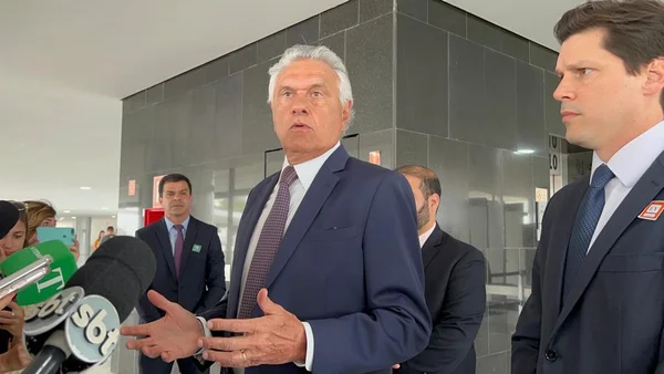 Caiado se reúne com Celina e Padilha para discutir tarifa de ônibus