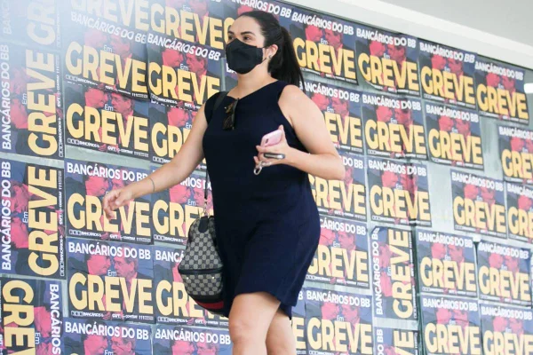 Servidores do Tesouro Nacional entram em greve por tempo indeterminado