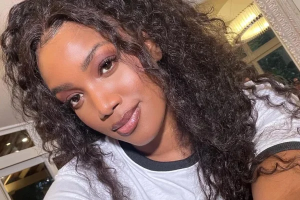 Iza surpreende ao expor foto inédita do namorado; veja