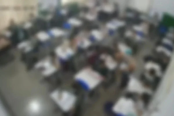 Imagem colorida, Justiça afasta professor que agrediu aluno em escola militarizada - Metrópoles