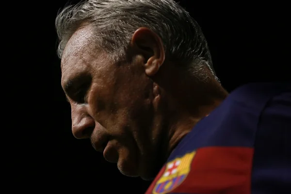 Envergonhado, Stoichkov chora após casos de racismo na Bulgária
