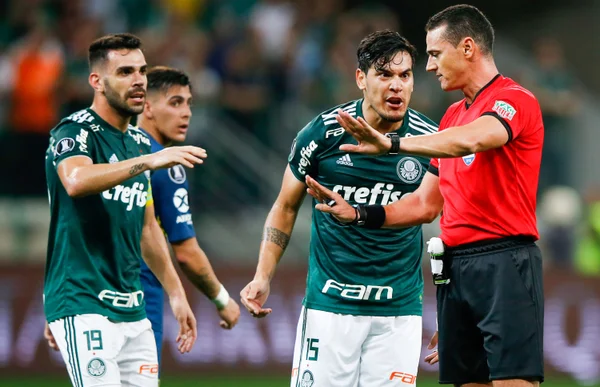 Wilmar Roldán apitando a semifinal da Libertadores entre Palmeiras x Boca Juniors - Metrópoles