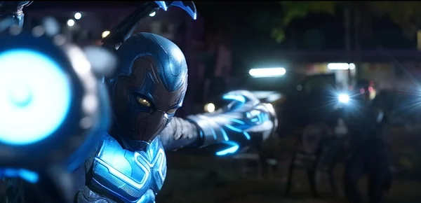 Imagem colorida do filme Besouro Azul - Metrópoles