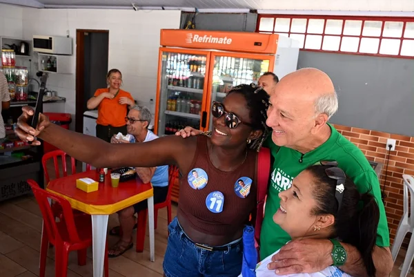 Arruda promete regularizar áreas no DF: “Precisa botar ordem” - destaque galeria Arruda promete regularizar áreas no DF: “Precisa botar ordem” - destaque galeria