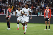 om gols de Bryan Ramírez e Michael Estrada, o time equatoriano abriu vantagem na disputa