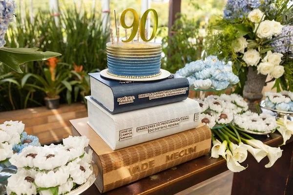 Desembargador Campos Amaral celebra 90 anos com almoço em família - destaque galeria