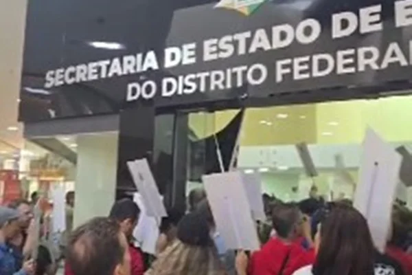 Protesto - Metrópoles