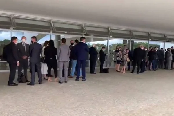 Aglomeração no Palácio do Planalto
