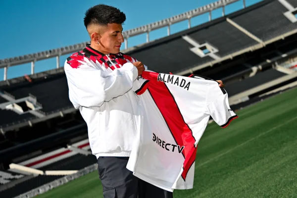 Foto colorida de Thiago Almada - Metrópoles