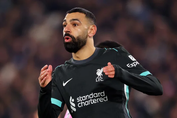Imagem colorida de Mohamed Salah do Liverpool - Metrópoles