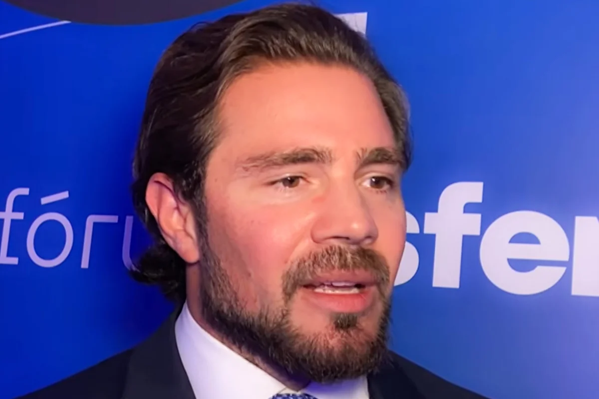 Globo demite Frederic Kachar após vazamento de conversas com Vorcaro - imagem 2 Globo demite Frederic Kachar após vazamento de conversas com Vorcaro - imagem 2