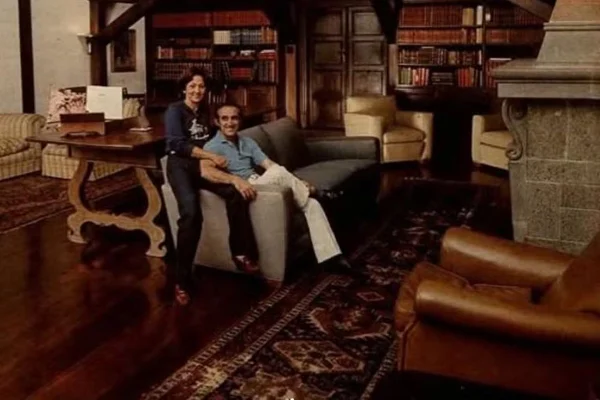 Foto colorida de Renato Aragão e Martha Rangel - Metrópoles