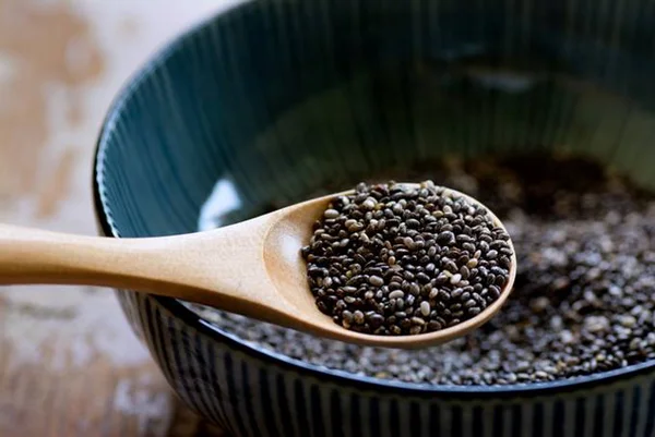 Semente de chia pode ajudar a prevenir câncer e mal de Alzheimer