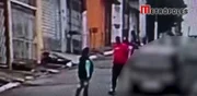 Motorista chegou a descer do carro após o atropelamento Motorista chegou a descer do carro após o atropelamento