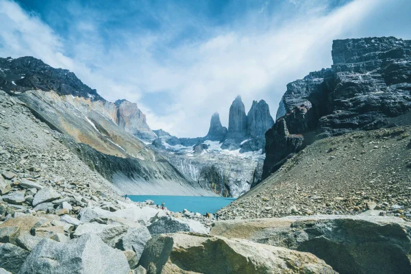 imagem colorida torres del paine chile